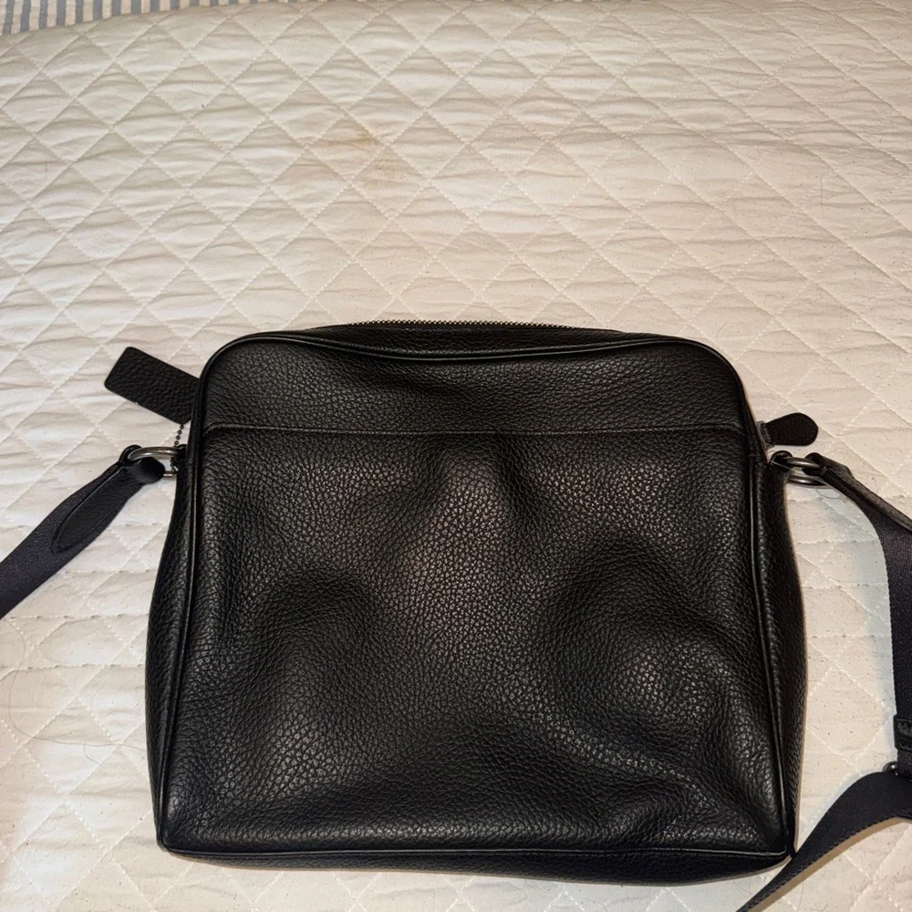 Coach Black Leather Messenger Bag - Picture 3 of 4